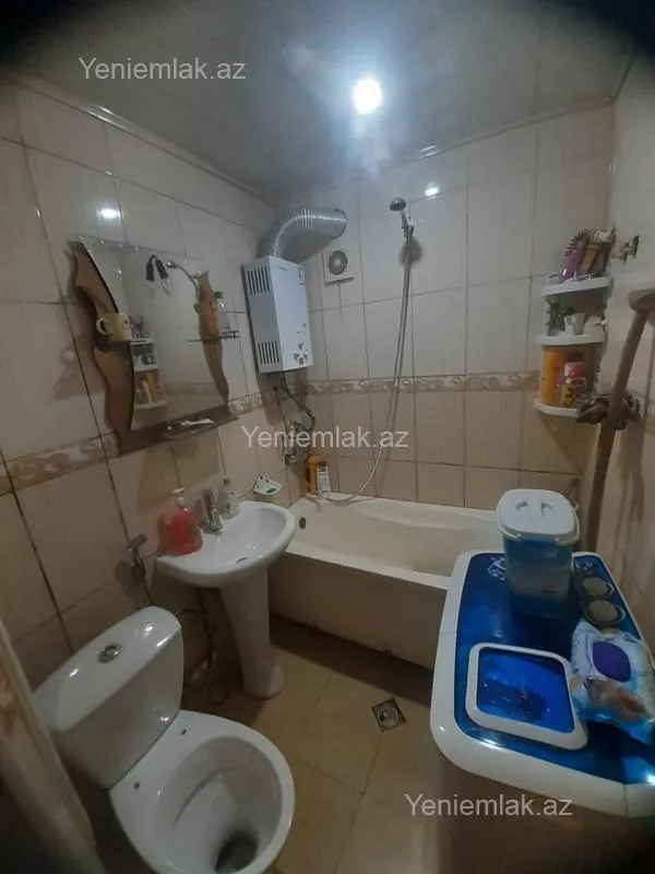 Satılır 2 otaqlı köhnə tikili 48 m²