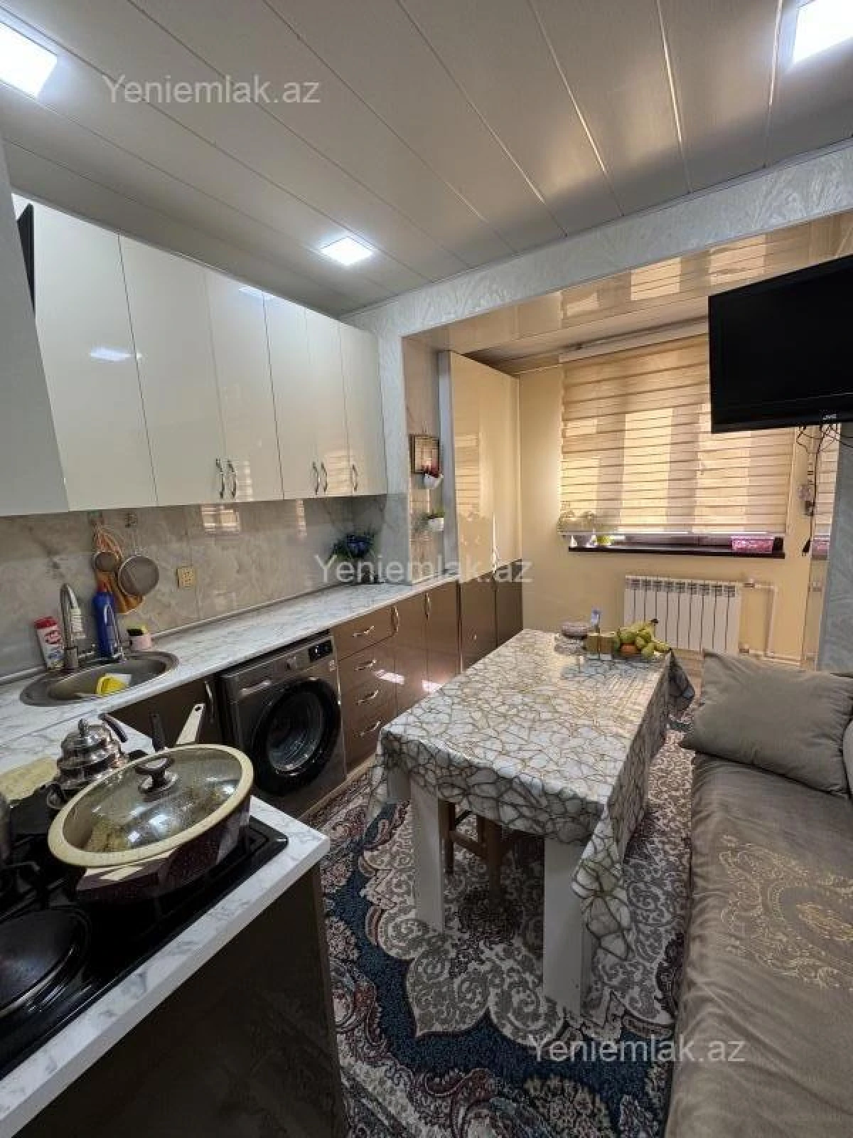 Satılır 5 otaqlı köhnə tikili 120 m²