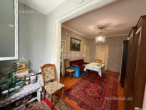 Satılır 2 otaqlı köhnə tikili 45 m²