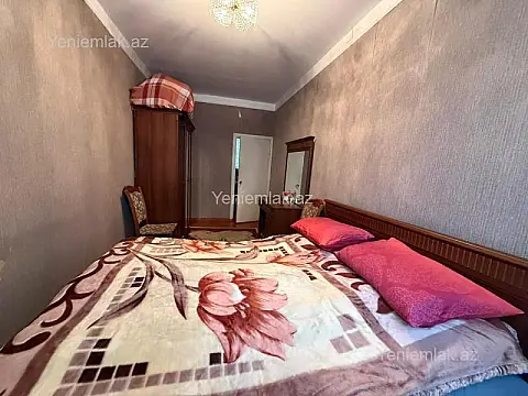 Satılır 2 otaqlı köhnə tikili 45 m²