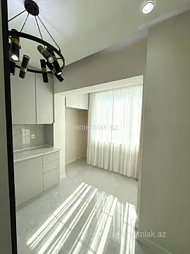 Satılır 5 otaqlı köhnə tikili 125 m²