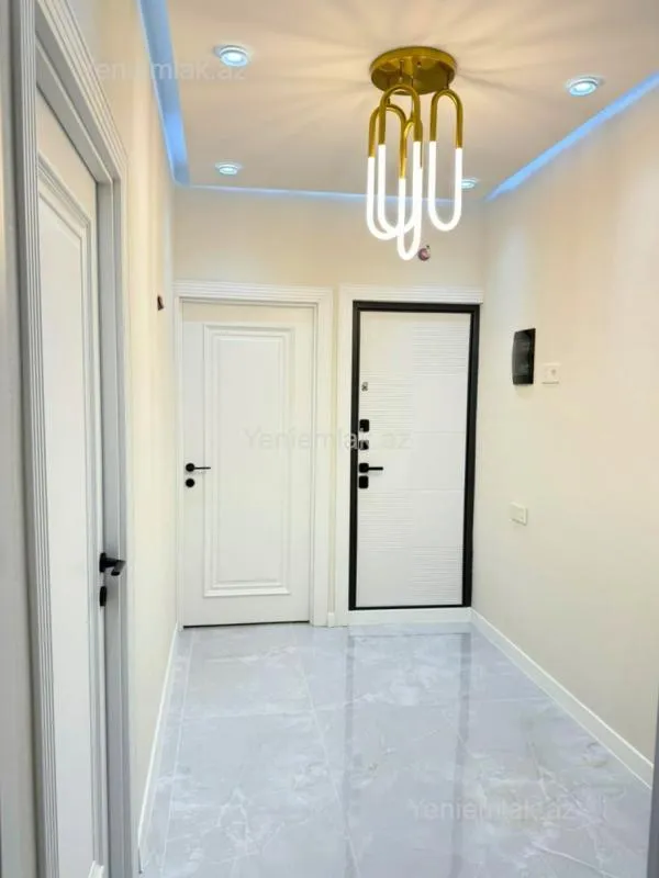 Satılır 5 otaqlı köhnə tikili 125 m²