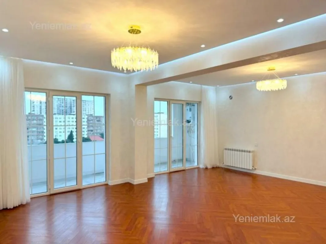 Satılır 5 otaqlı köhnə tikili 125 m²