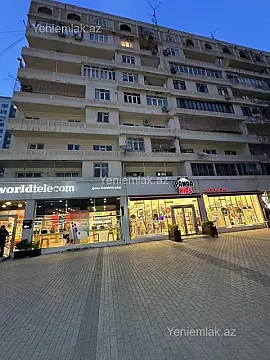 Satılır 5 otaqlı köhnə tikili 150 m² — Bakı, Nizami 5 otaq 150.00 m²