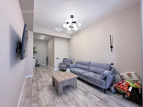 Satılır 2 otaqlı yeni tikili 60 m²