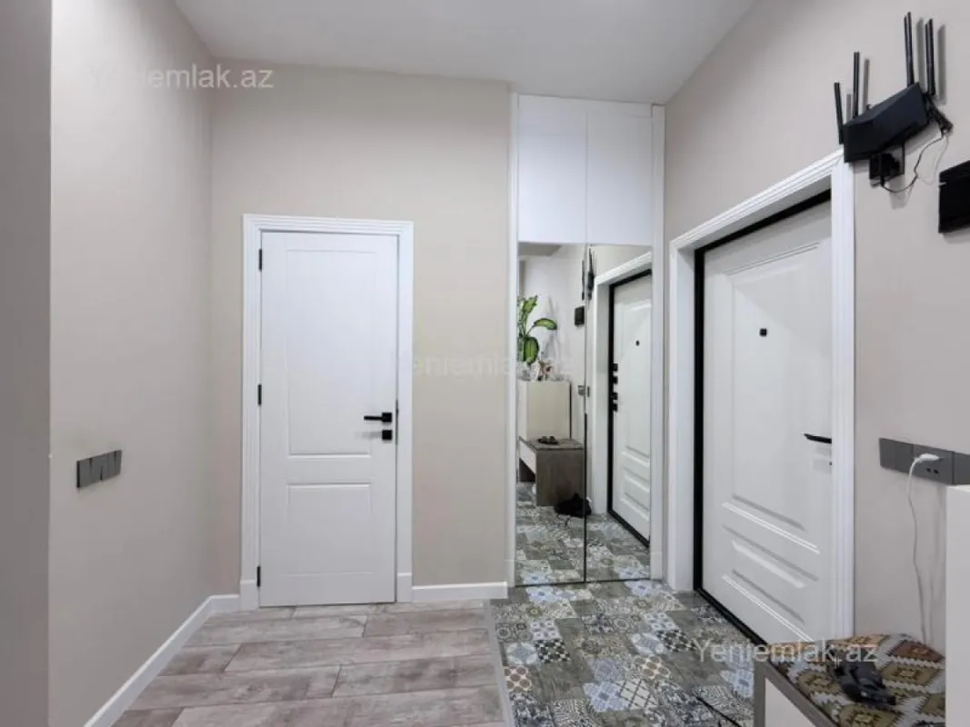 Satılır 2 otaqlı yeni tikili 60 m²