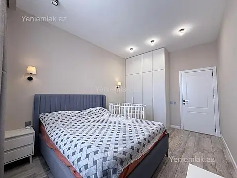 Satılır 2 otaqlı yeni tikili 60 m²