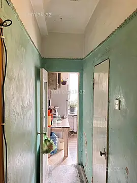 Satılır 2 otaqlı köhnə tikili 50 m²