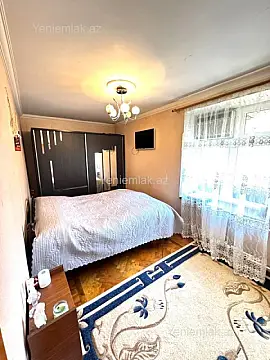 Satılır 2 otaqlı köhnə tikili 60 m²