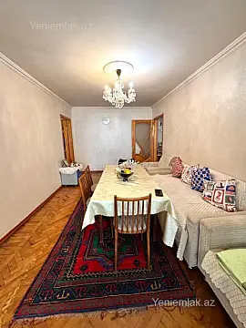 Satılır 2 otaqlı köhnə tikili 60 m²