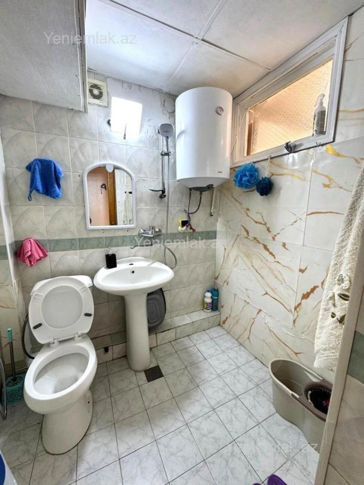 Satılır 2 otaqlı köhnə tikili 60 m²