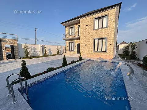 Satılır 6 otaqlı həyət evi 270 m²