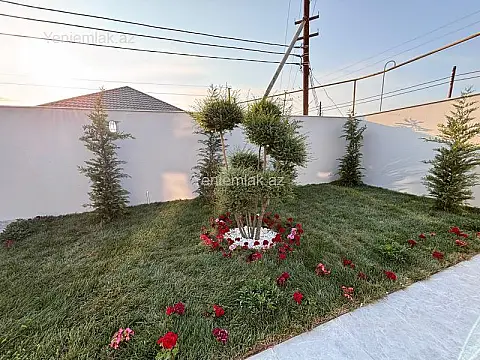 Satılır 6 otaqlı həyət evi 270 m²