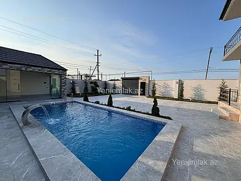 Satılır 6 otaqlı həyət evi 270 m²