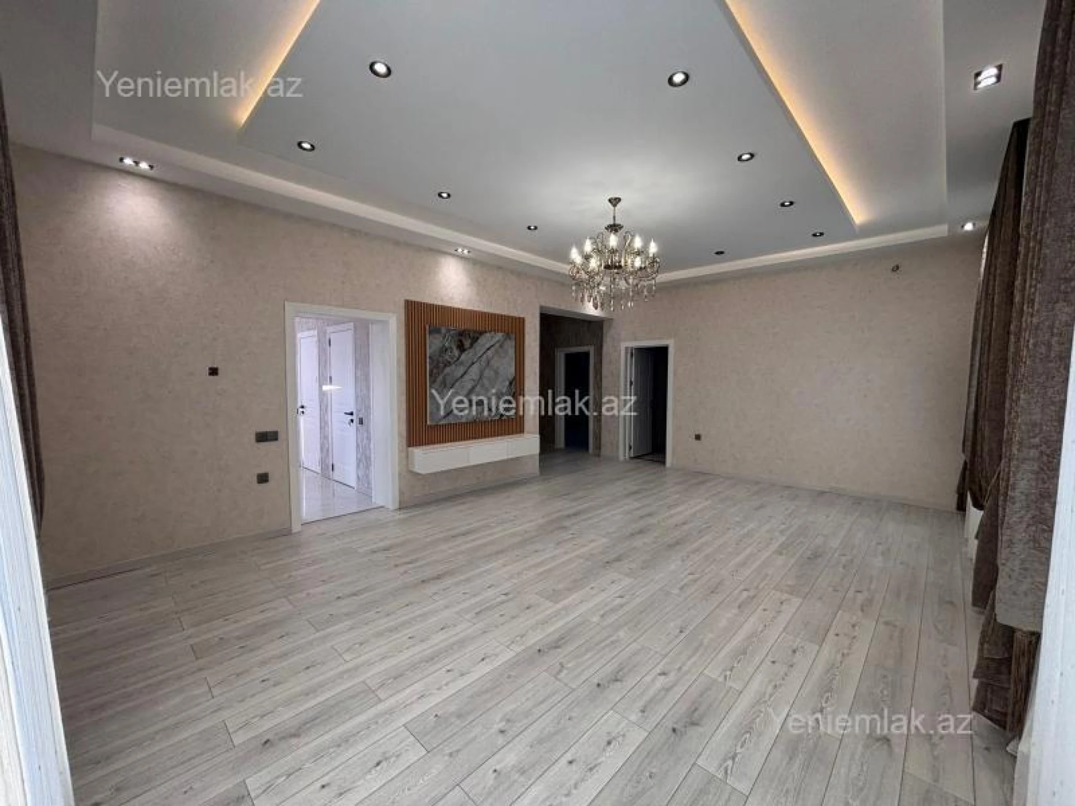 Satılır 6 otaqlı həyət evi 270 m²