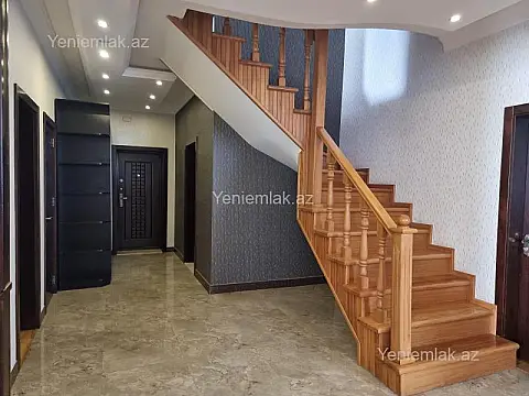 Satılır 7 otaqlı həyət evi 350 m²