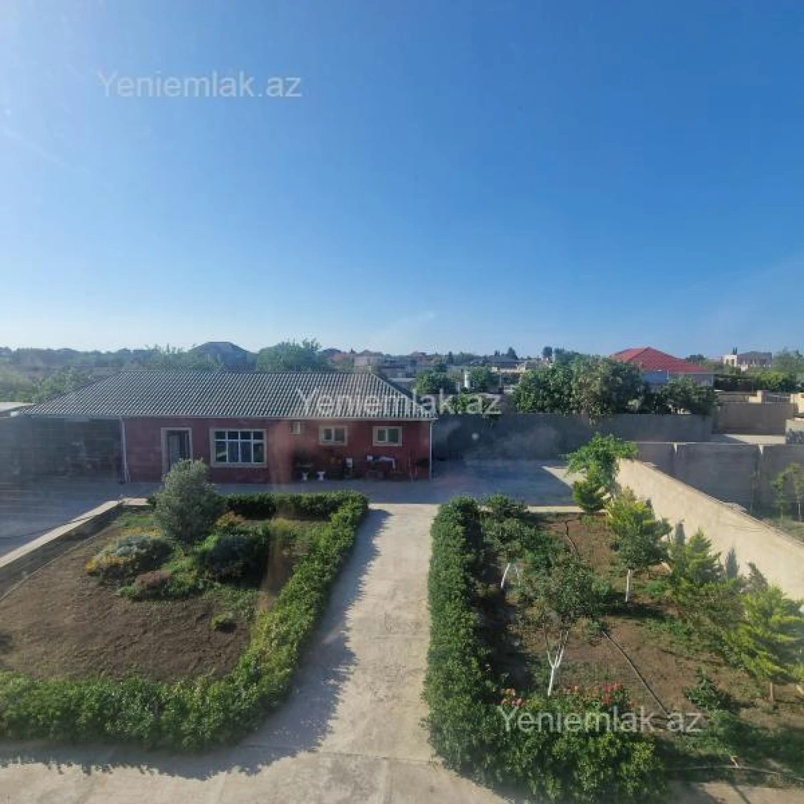 Satılır 7 otaqlı həyət evi 350 m²