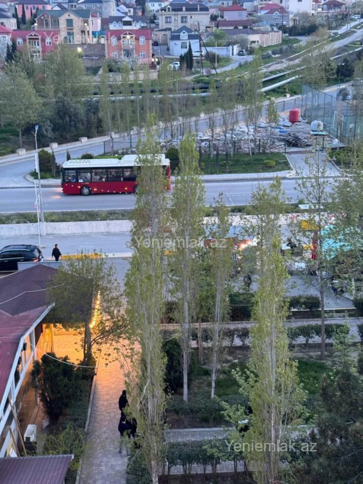 Satılır 3 otaqlı yeni tikili 90 m²