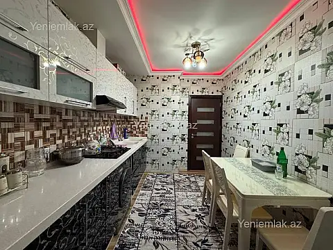 Satılır 3 otaqlı yeni tikili 90 m²