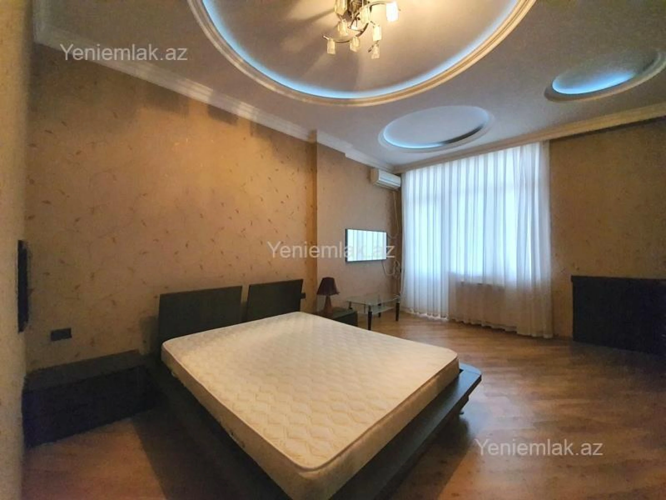 Satılır 2 otaqlı yeni tikili 110 m²