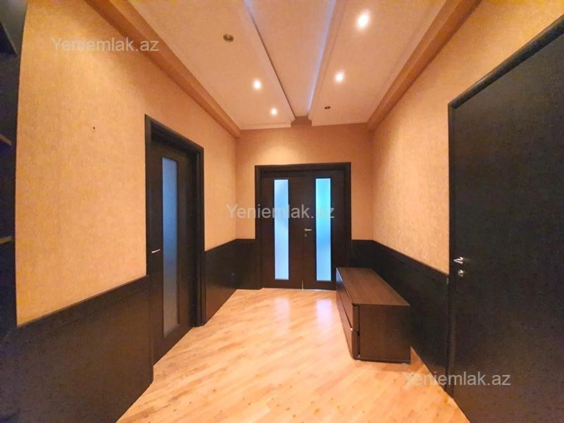 Satılır 2 otaqlı yeni tikili 110 m²