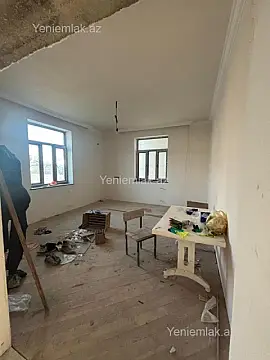Satılır 8 otaqlı həyət evi 600 m²