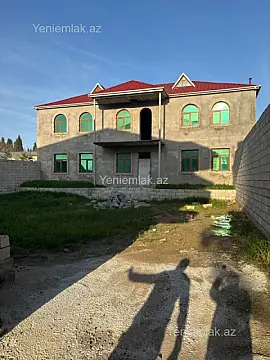 Satılır 8 otaqlı həyət evi 600 m²