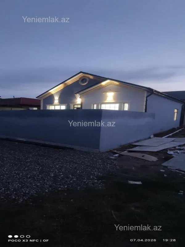 Satılır 3 otaqlı həyət evi 90 m²