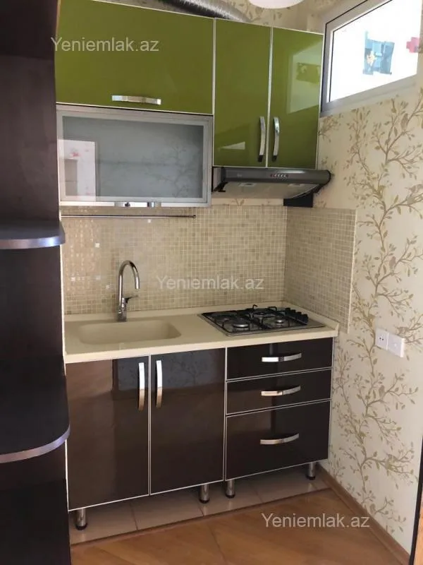 Satılır 2 otaqlı yeni tikili 60 m²