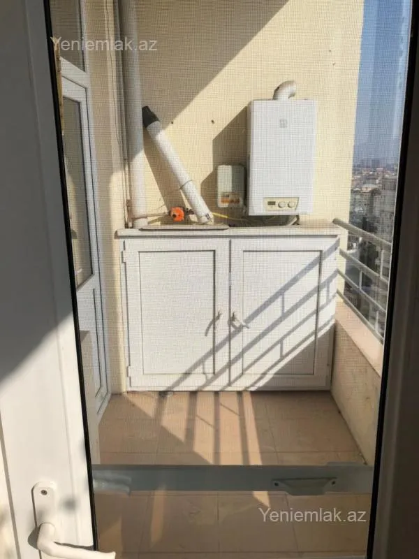 Satılır 2 otaqlı yeni tikili 60 m²