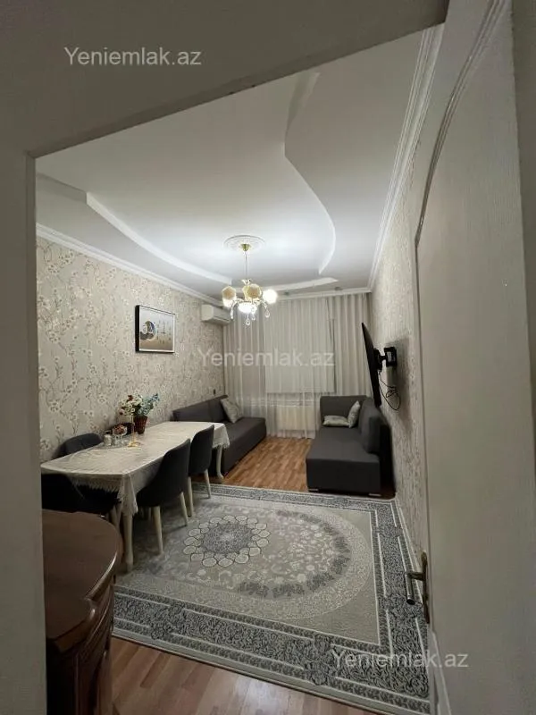 Satılır 2 otaqlı köhnə tikili 50 m²