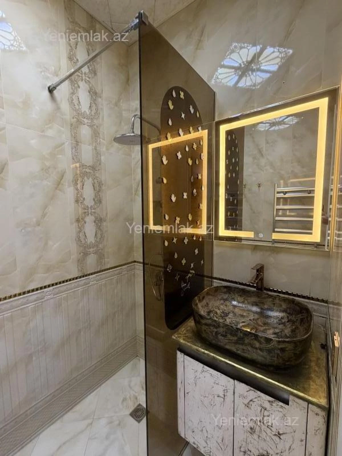 Satılır 2 otaqlı yeni tikili 52 m²