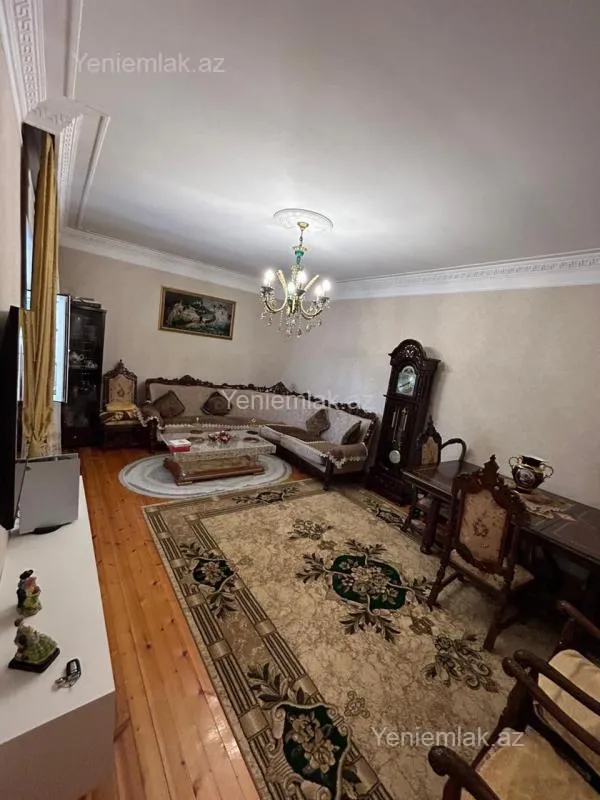 Satılır 4 otaqlı həyət evi 110 m²