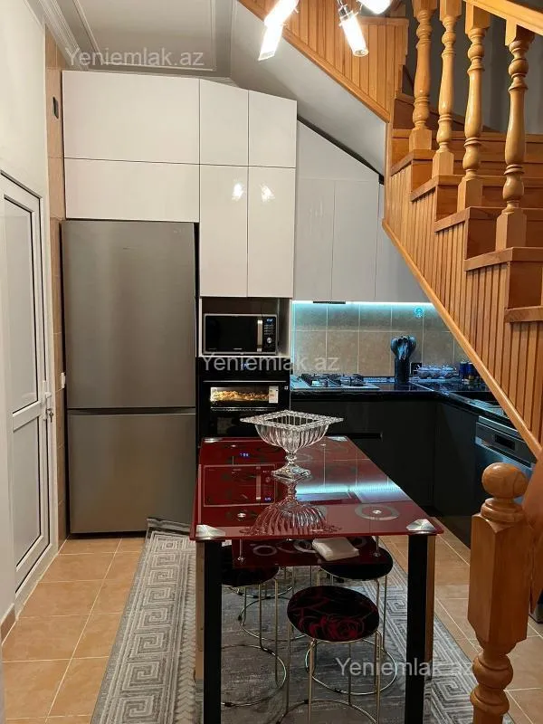 Satılır 4 otaqlı həyət evi 110 m²