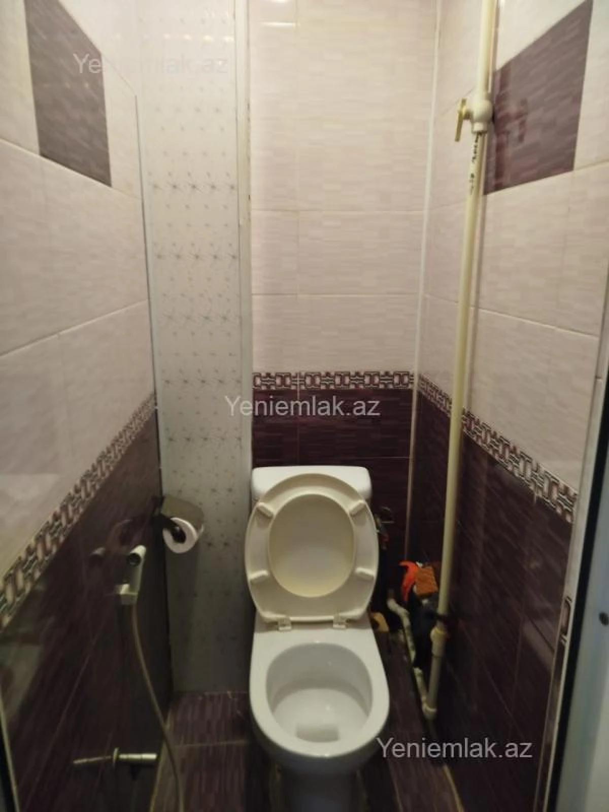 Satılır 3 otaqlı köhnə tikili 72 m²