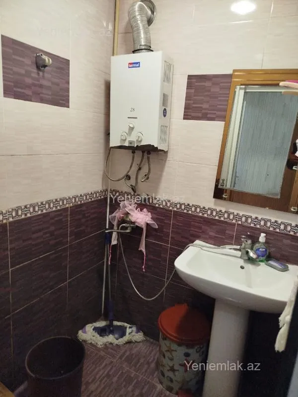 Satılır 3 otaqlı köhnə tikili 72 m²