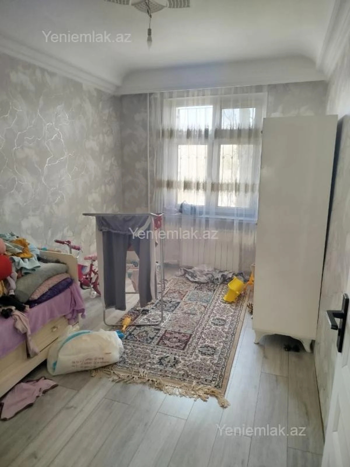 Satılır 3 otaqlı köhnə tikili 72 m²