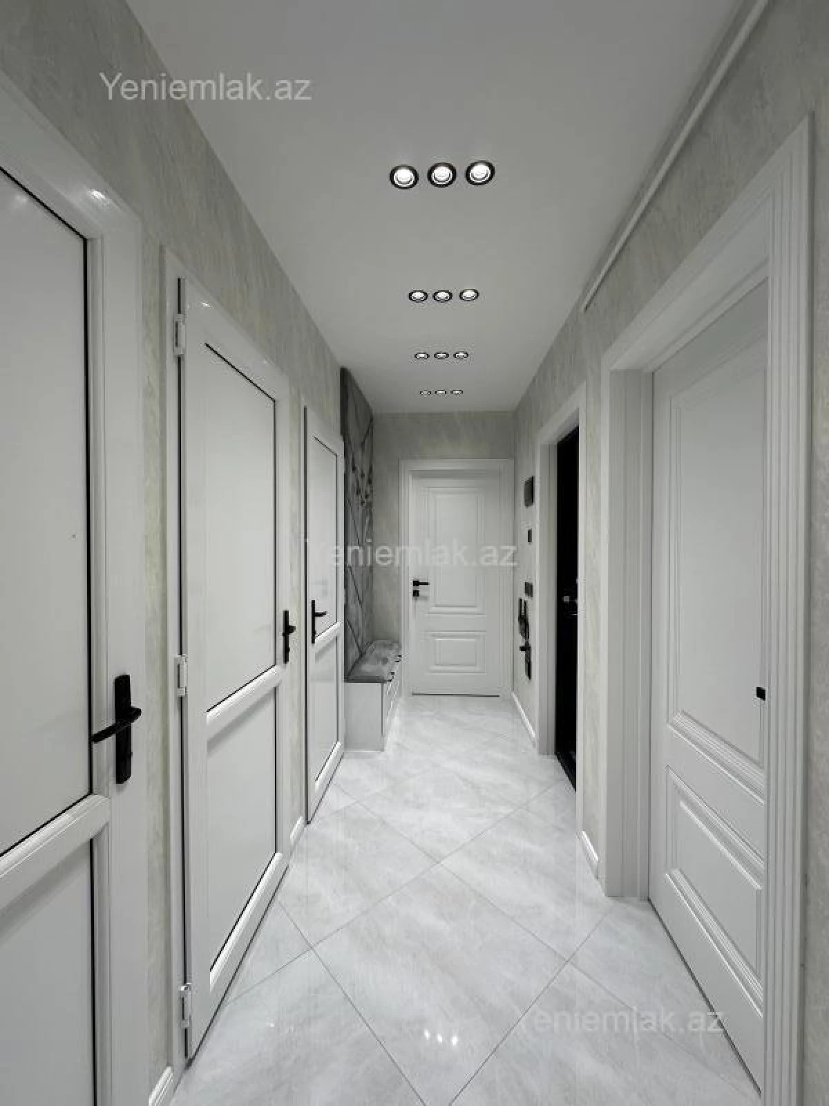 Satılır 2 otaqlı köhnə tikili 65 m²