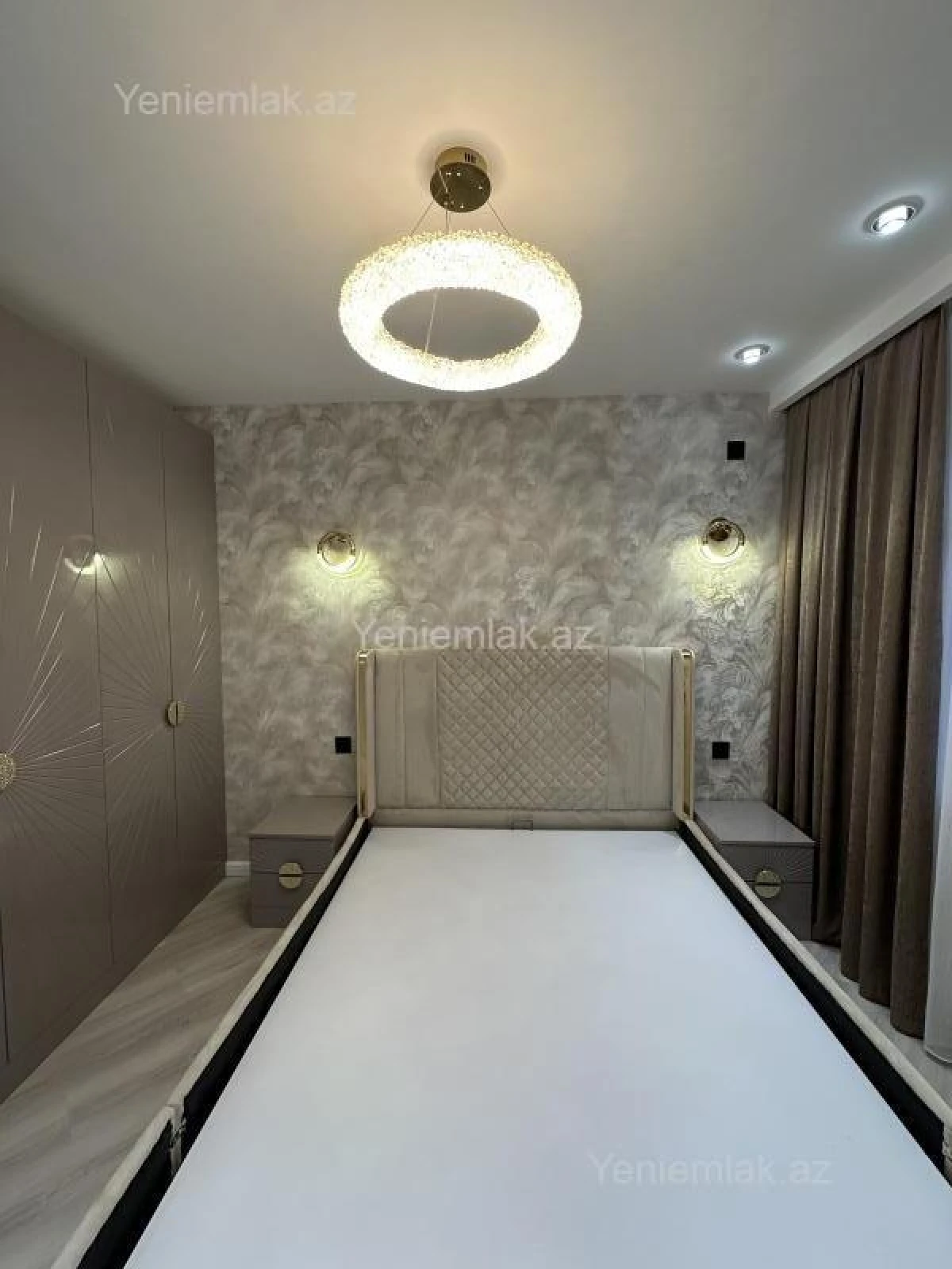 Satılır 2 otaqlı köhnə tikili 65 m²