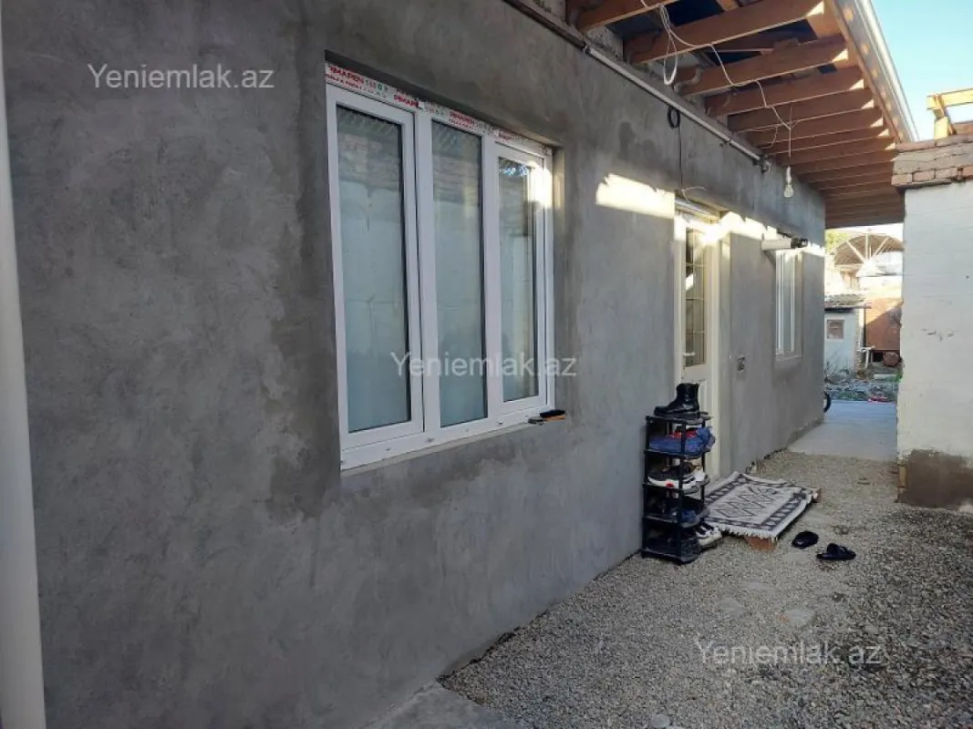 Satılır 3 otaqlı həyət evi 57 m²