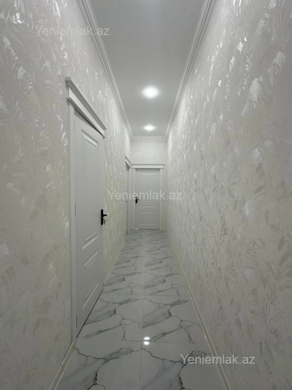 Satılır 3 otaqlı yeni tikili 71 m²