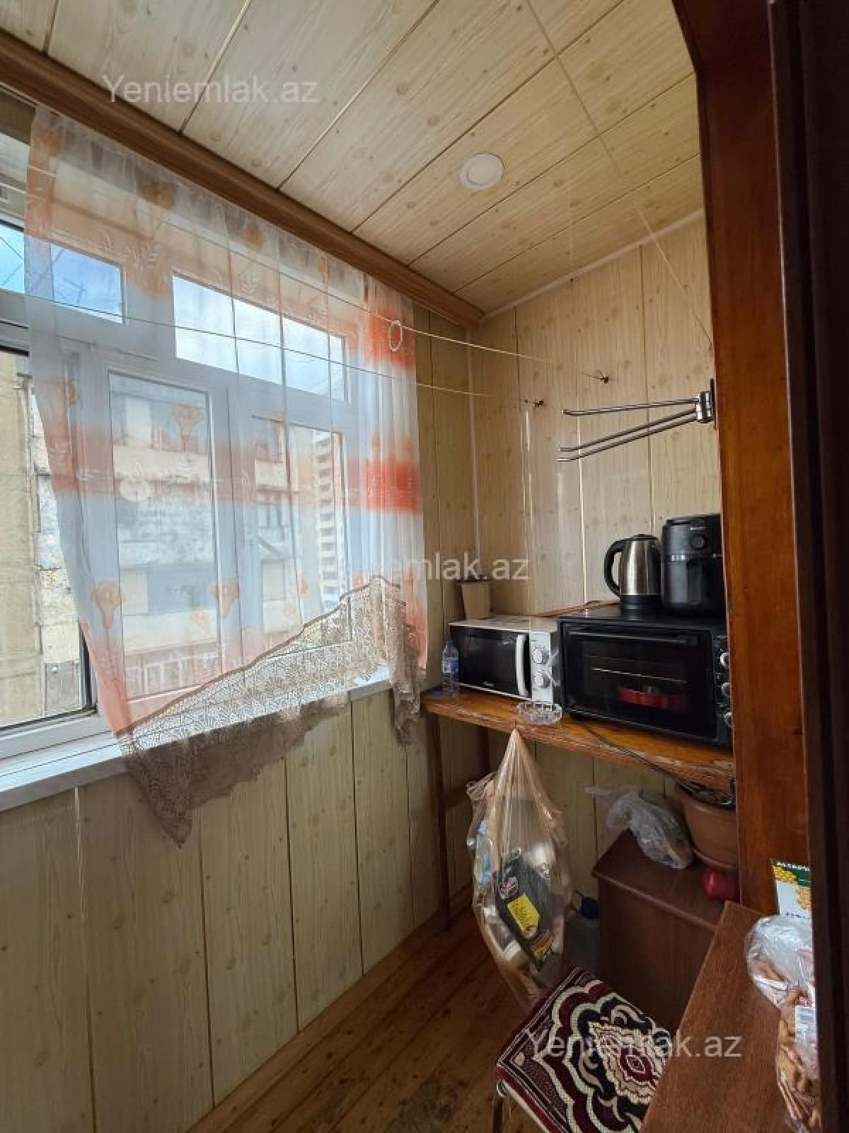 Satılır 3 otaqlı köhnə tikili 80 m²