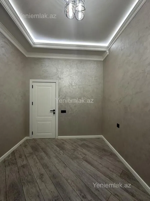 Satılır 3 otaqlı yeni tikili 64 m²