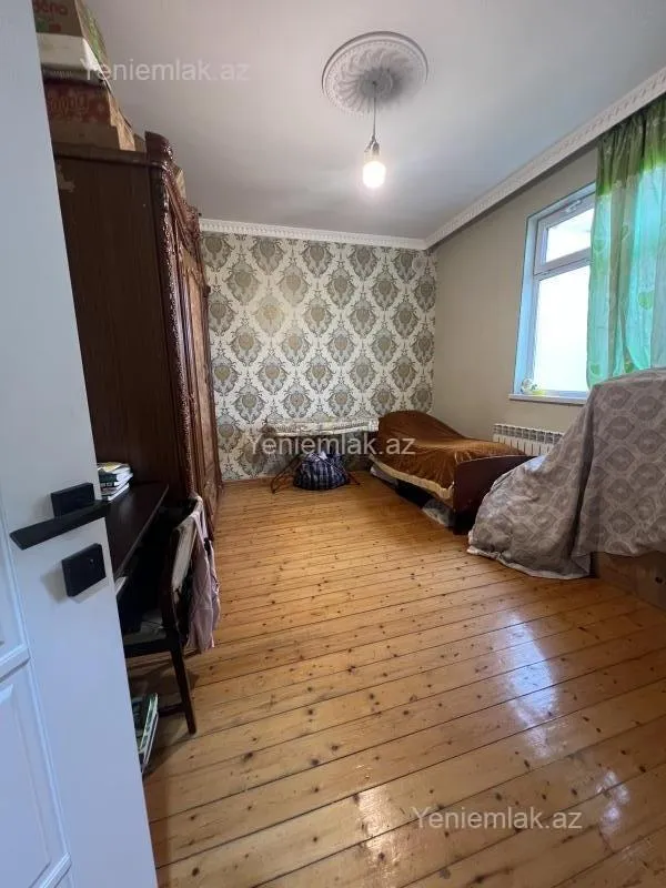 Satılır 3 otaqlı həyət evi 77 m²