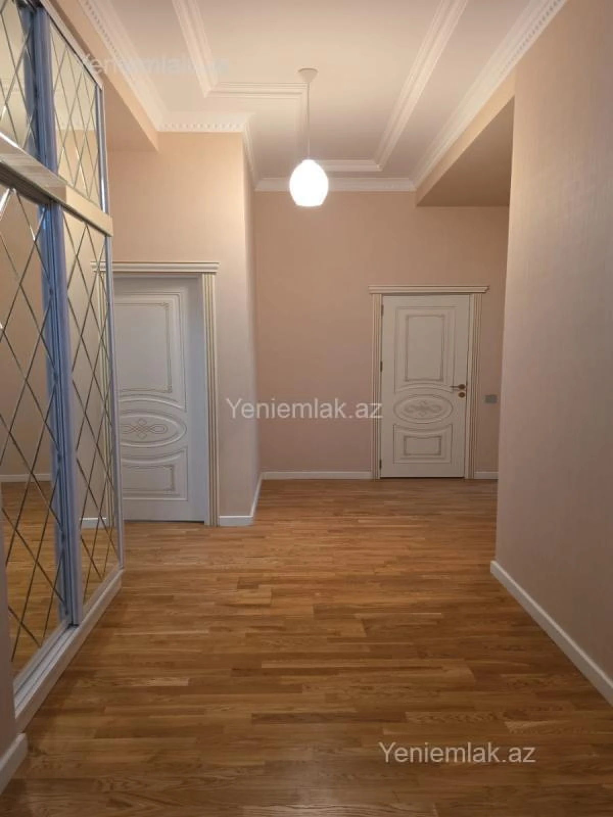 Satılır 3 otaqlı yeni tikili 98 m²