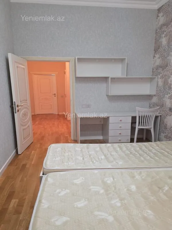 Satılır 3 otaqlı yeni tikili 98 m²