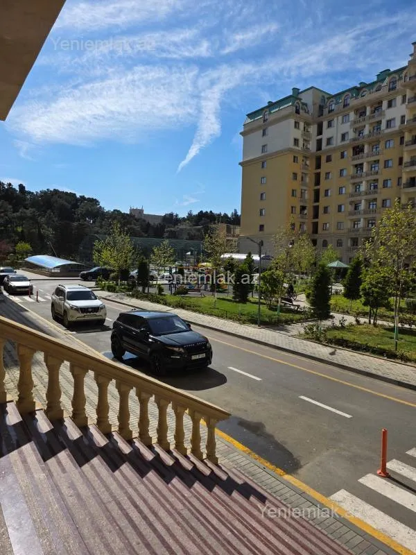 Satılır 3 otaqlı yeni tikili 98 m²