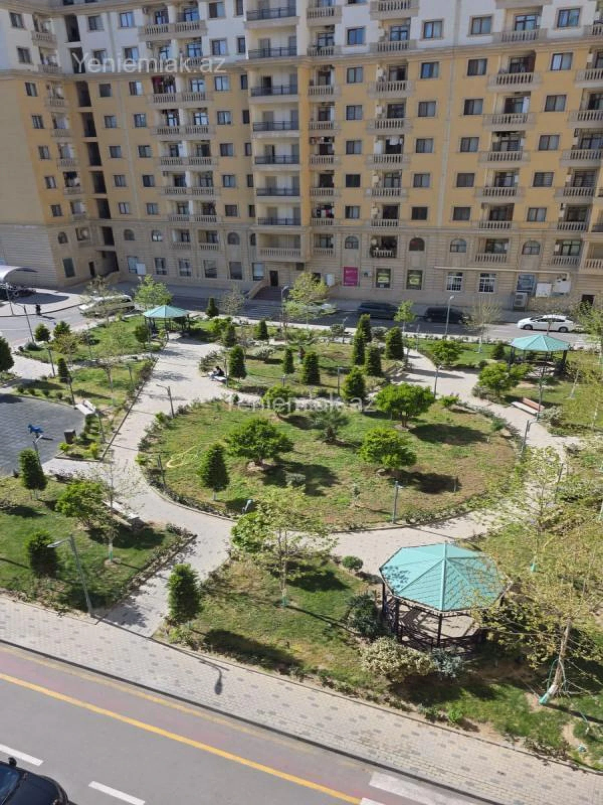 Satılır 3 otaqlı yeni tikili 98 m²
