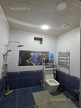 Satılır 3 otaqlı həyət evi 200 m²