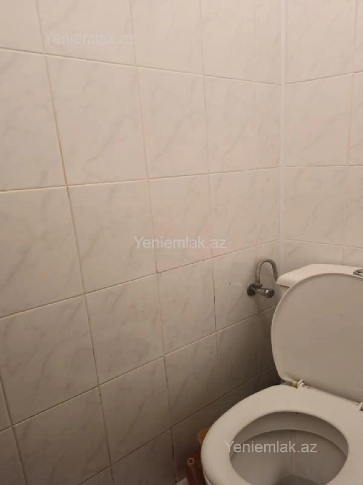 Satılır 3 otaqlı köhnə tikili 90 m²